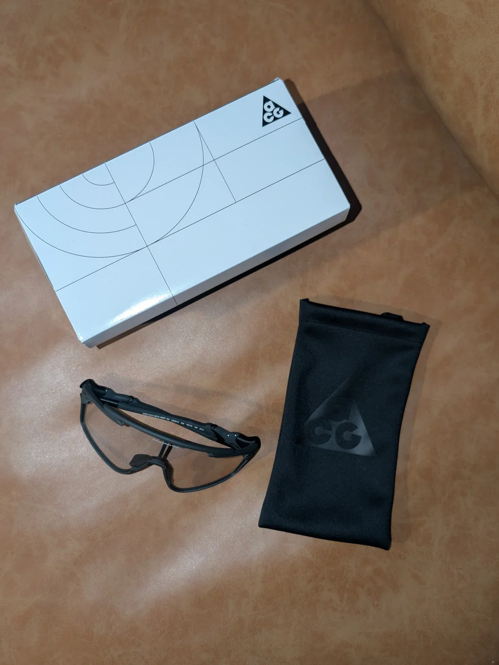 Nike ACG Vista Vert - Photochromic Sunglasses